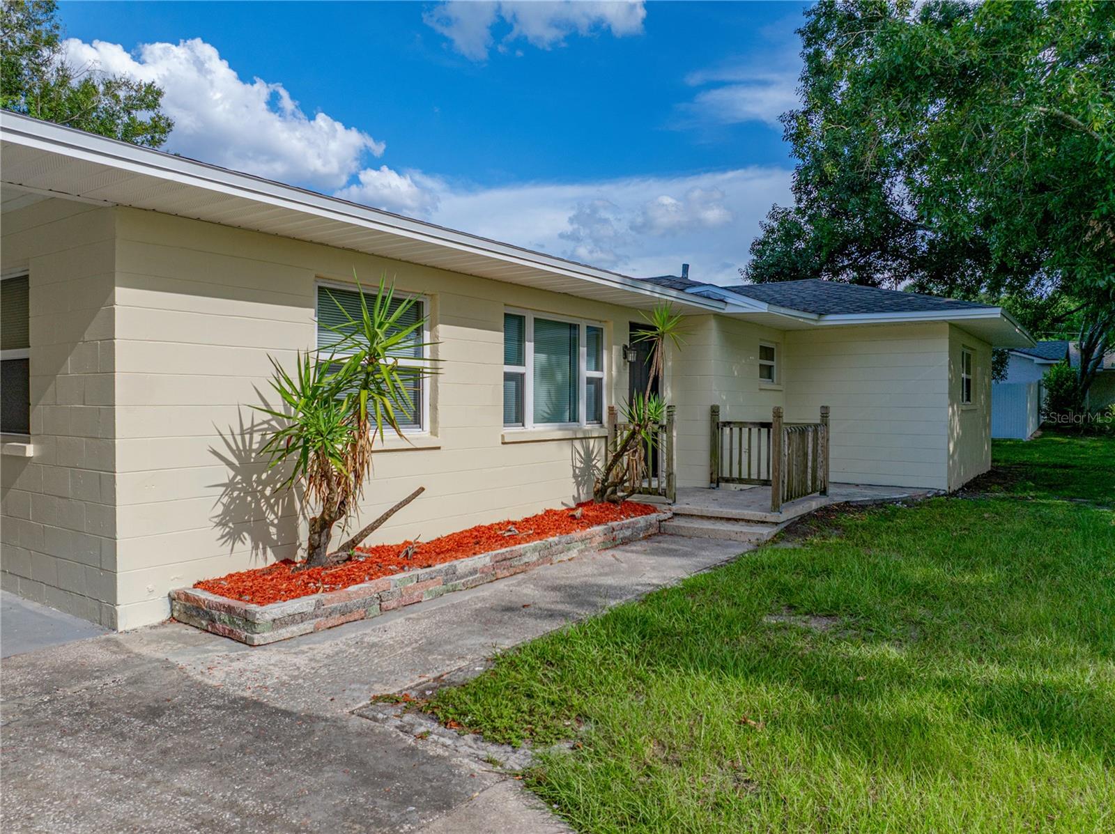 1015 SUTTON ROAD