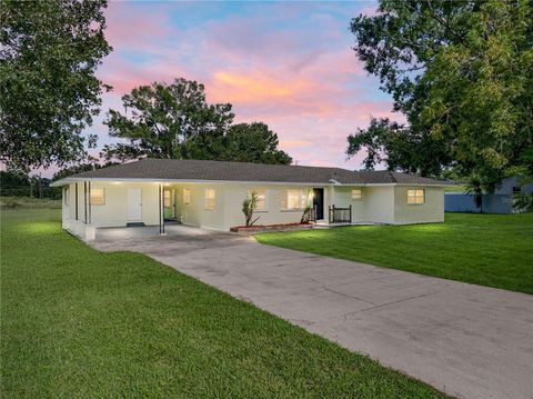 Photo of 1015 Sutton Road, Lakeland, FL 33810 (MLS # L4955023)