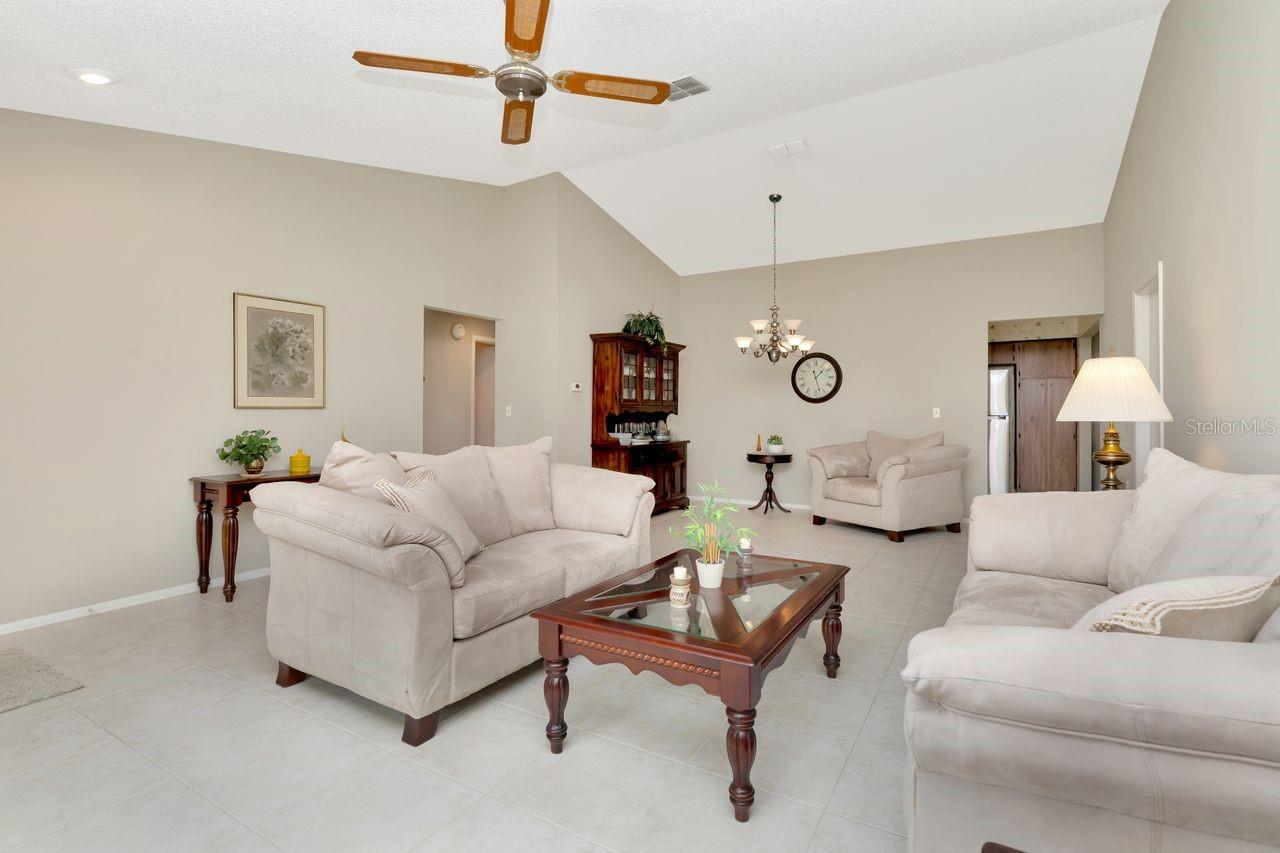 1704 CALEDONIA COURT