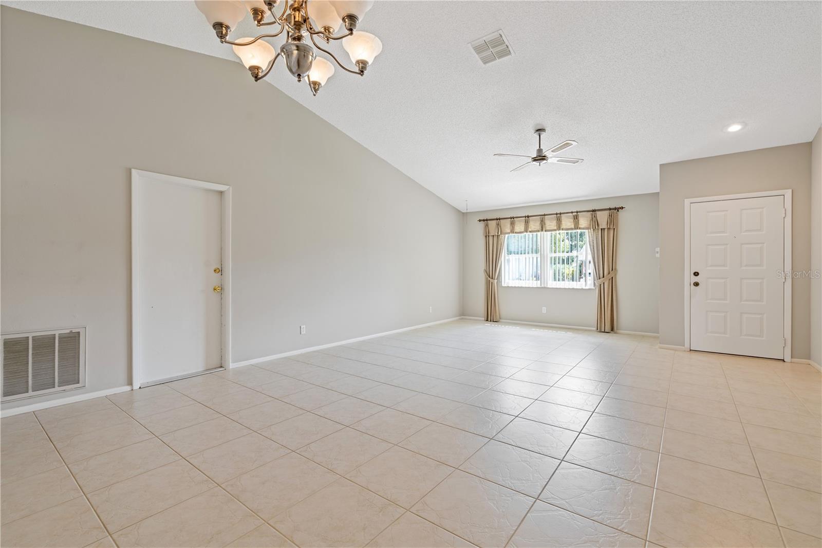 1704 CALEDONIA COURT