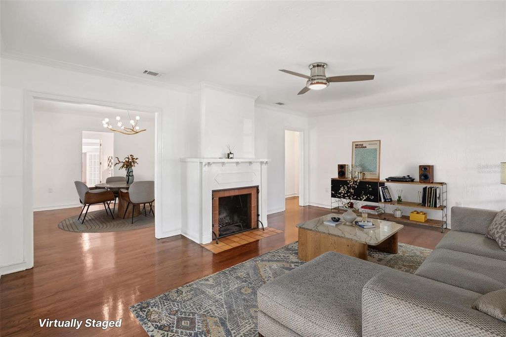 Photo of 4003 W Obispo Street, Tampa, FL 33629 (MLS # TB8468958)