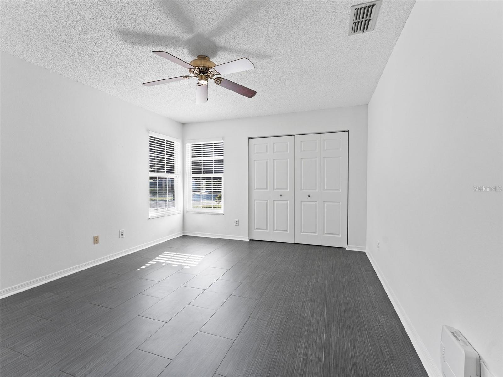 GEORGETOWN EAST - Residential