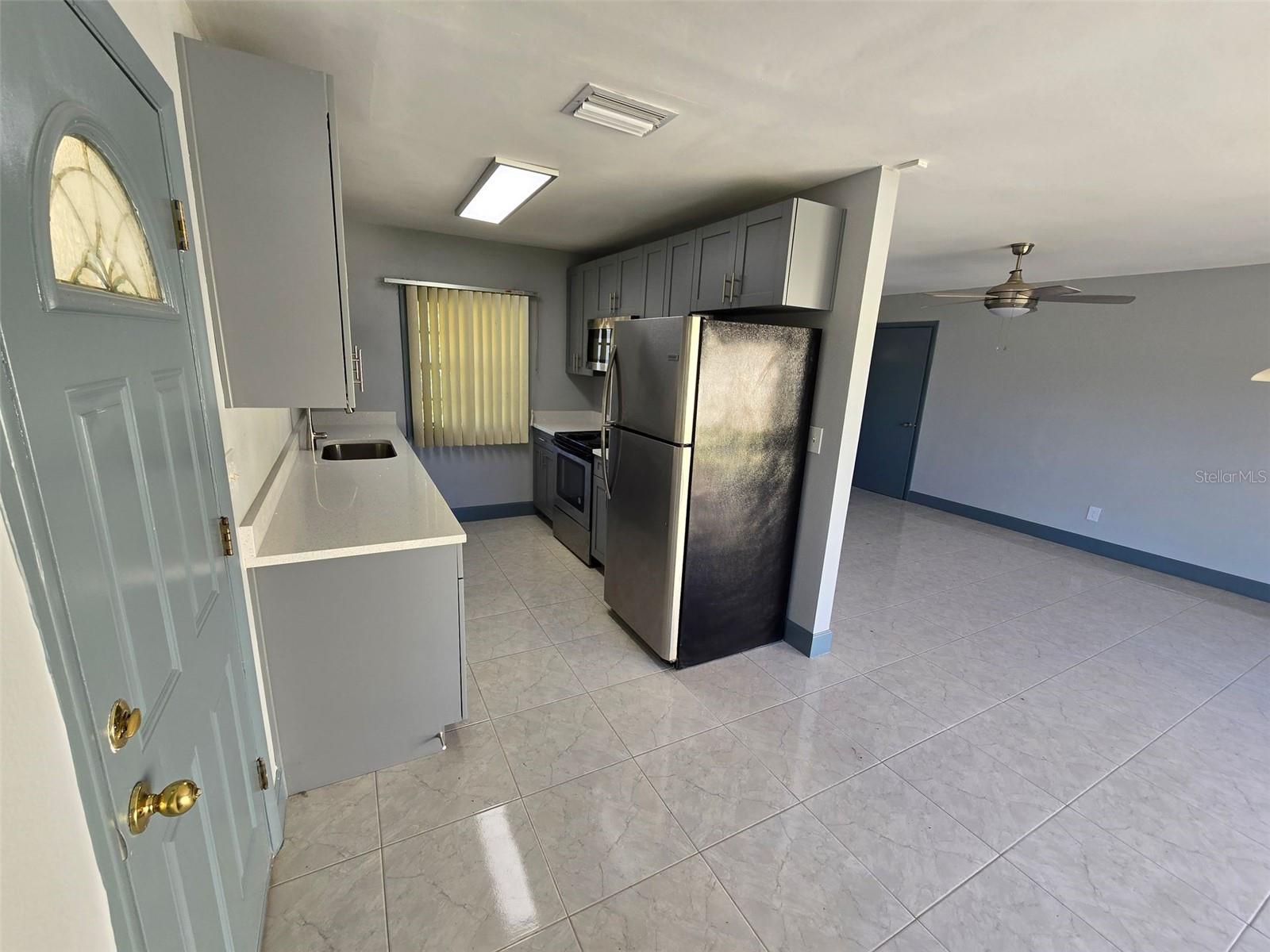 BAY CREST PARK UNIT 01 - Residential