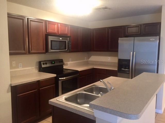 JACKSON PARK - Residential Lease