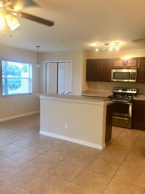JACKSON PARK - Residential Lease