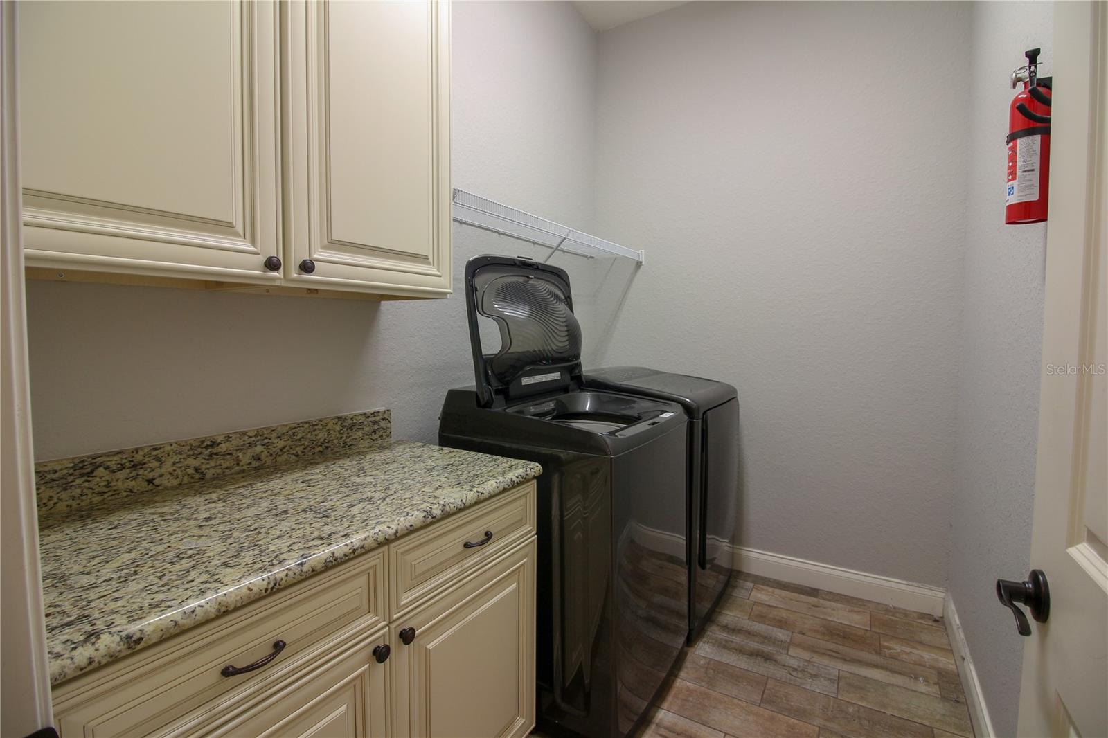 VILLAGE SPIRIT LAKE ADD - Residential Lease