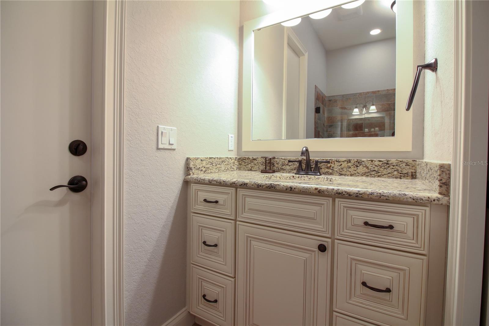 VILLAGE SPIRIT LAKE ADD - Residential Lease