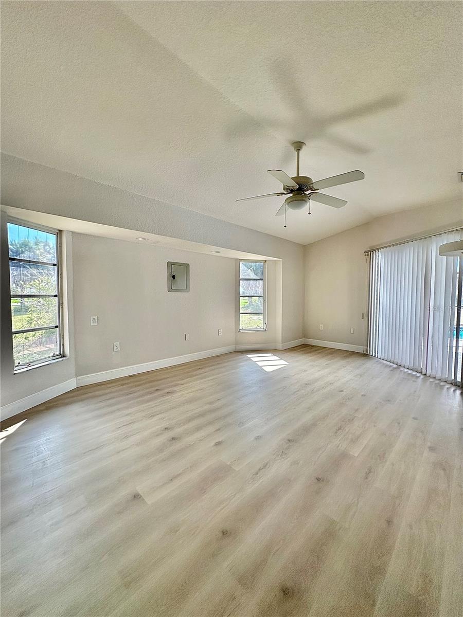 ROTONDA WEST PINEHURST - Residential