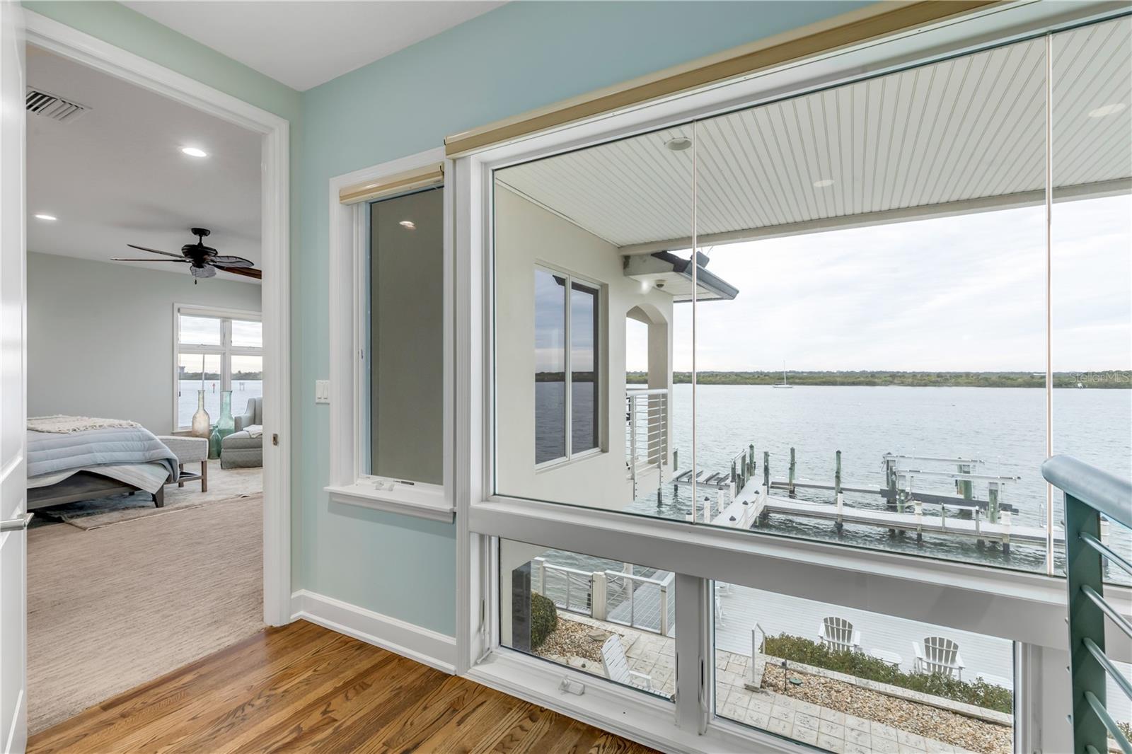 ORLANDO BEACH - Residential