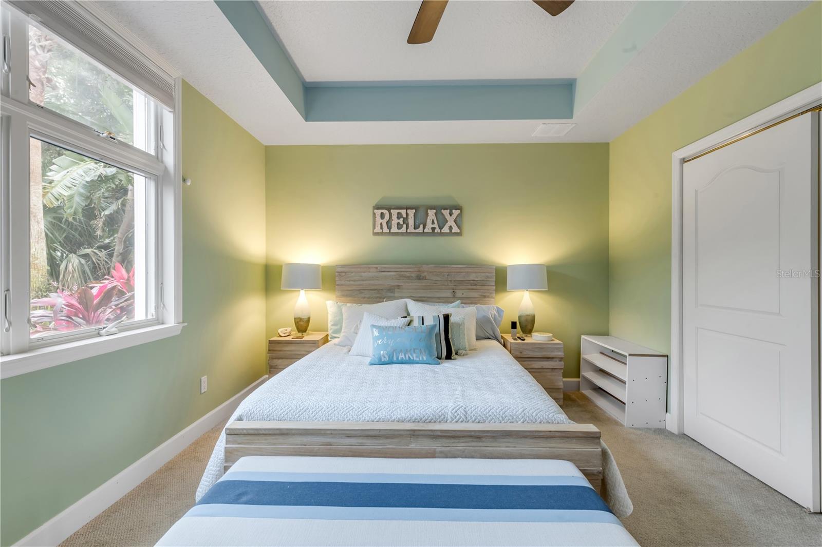 ORLANDO BEACH - Residential