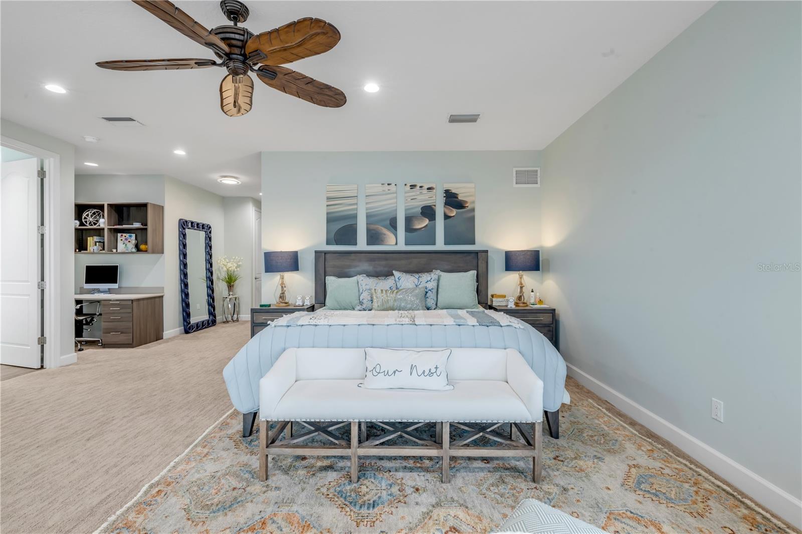 ORLANDO BEACH - Residential