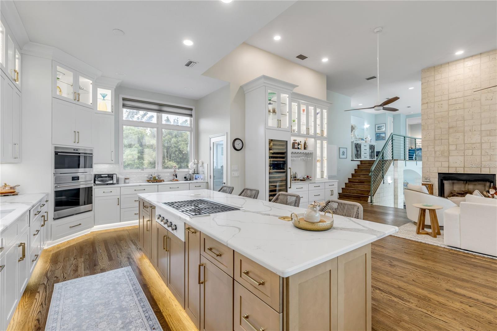 ORLANDO BEACH - Residential