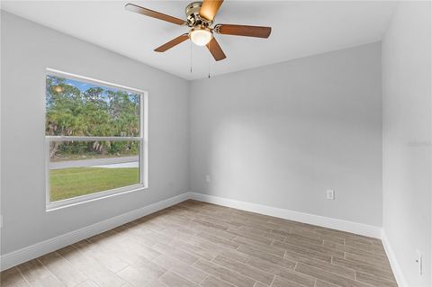 Single Family Residence in PORT CHARLOTTE FL 343 TENK STREET 13.jpg