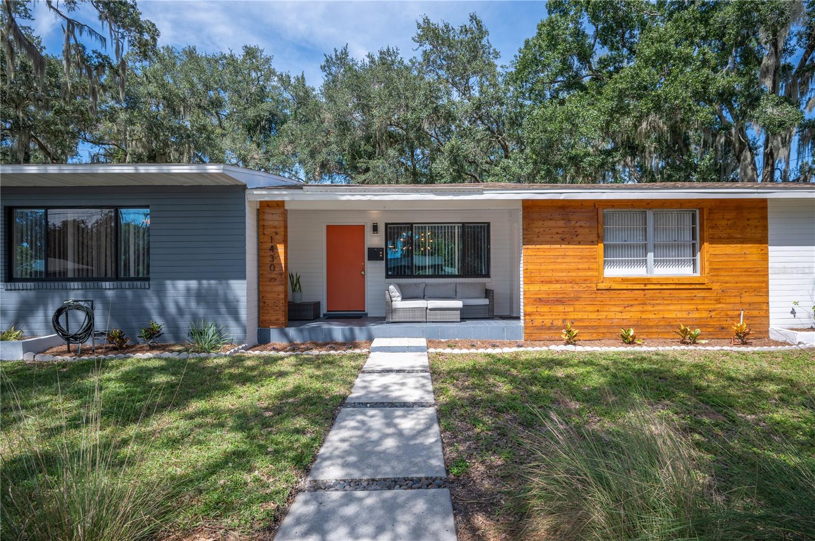 1430 E EDGEWOOD DRIVE