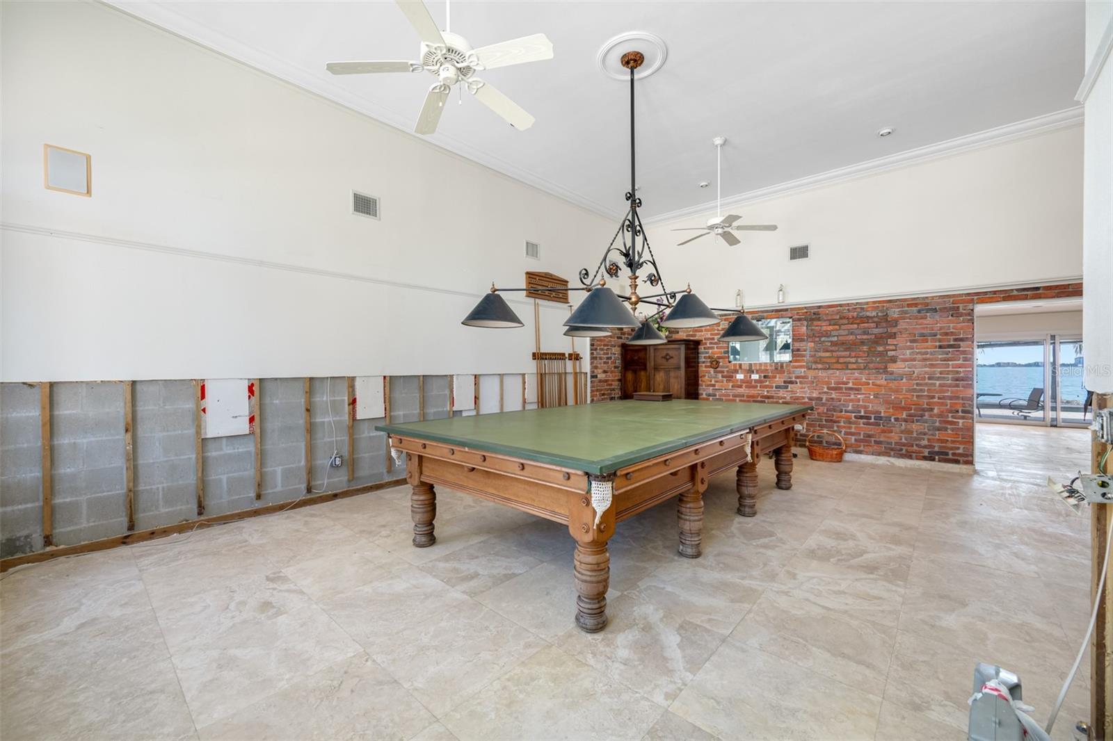 BRIGHTWATER BEACH ESTATES PT REP - Residential