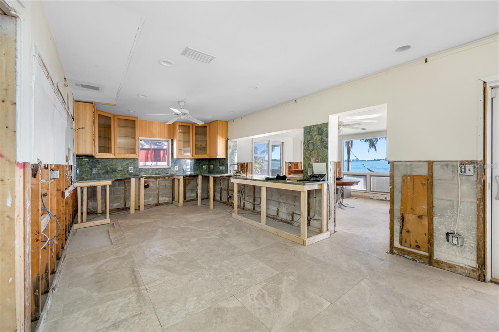 BRIGHTWATER BEACH ESTATES PT REP - Residential