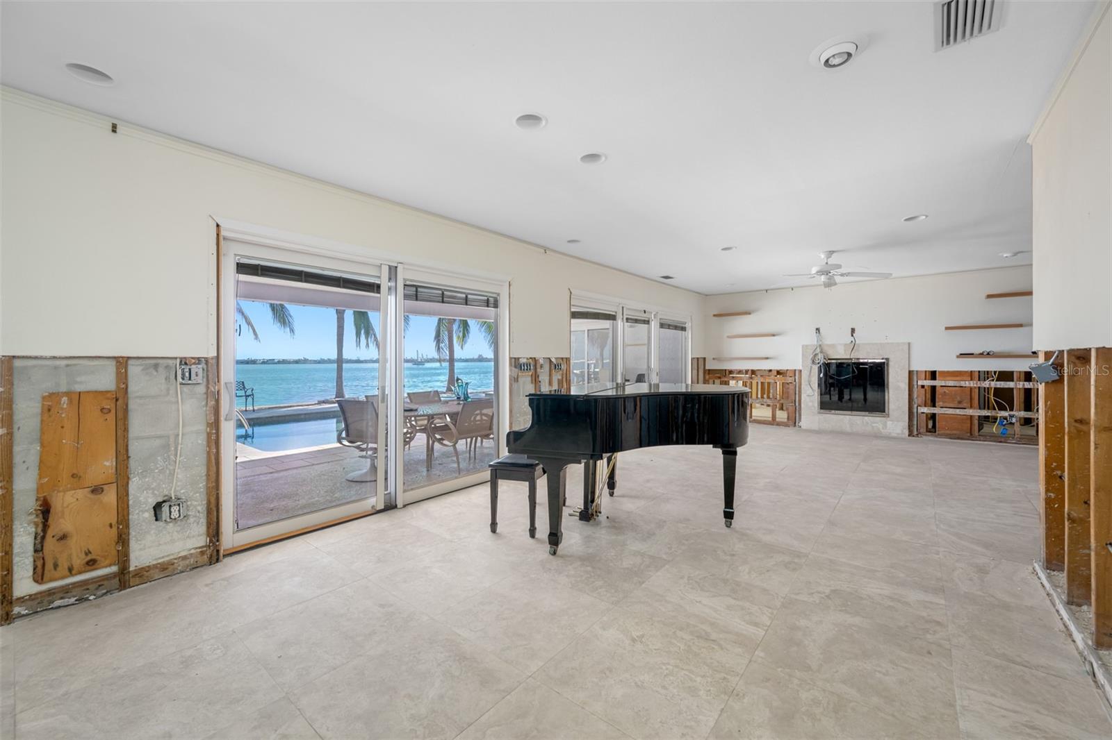 BRIGHTWATER BEACH ESTATES PT REP - Residential