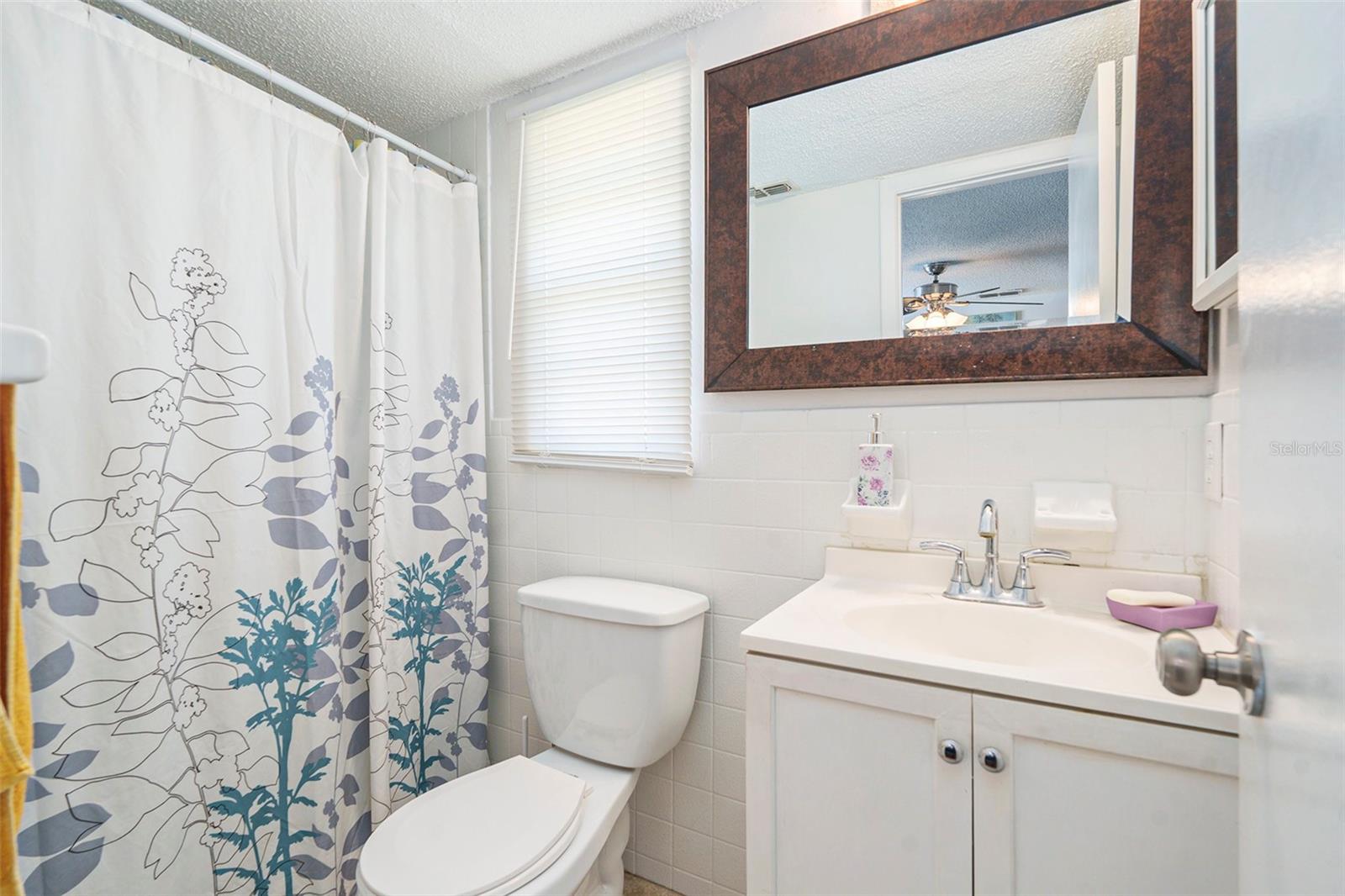 RIDGE CREST GARDENS ADD 02 - Residential