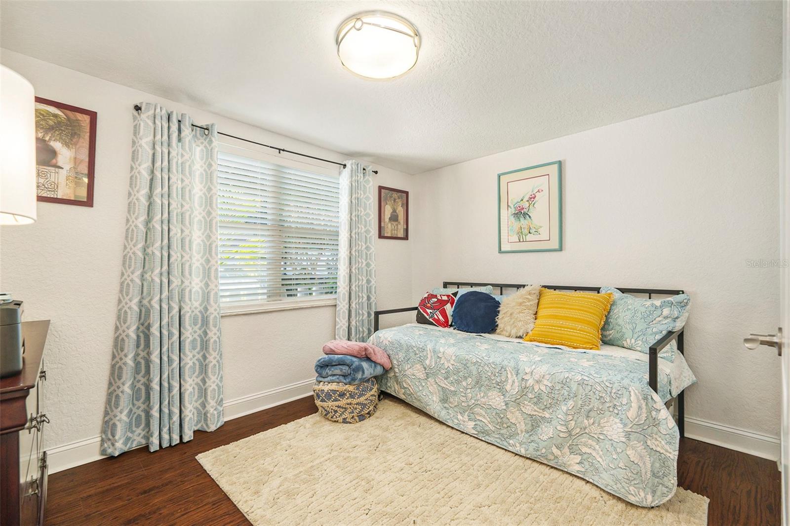 RIDGE CREST GARDENS ADD 02 - Residential