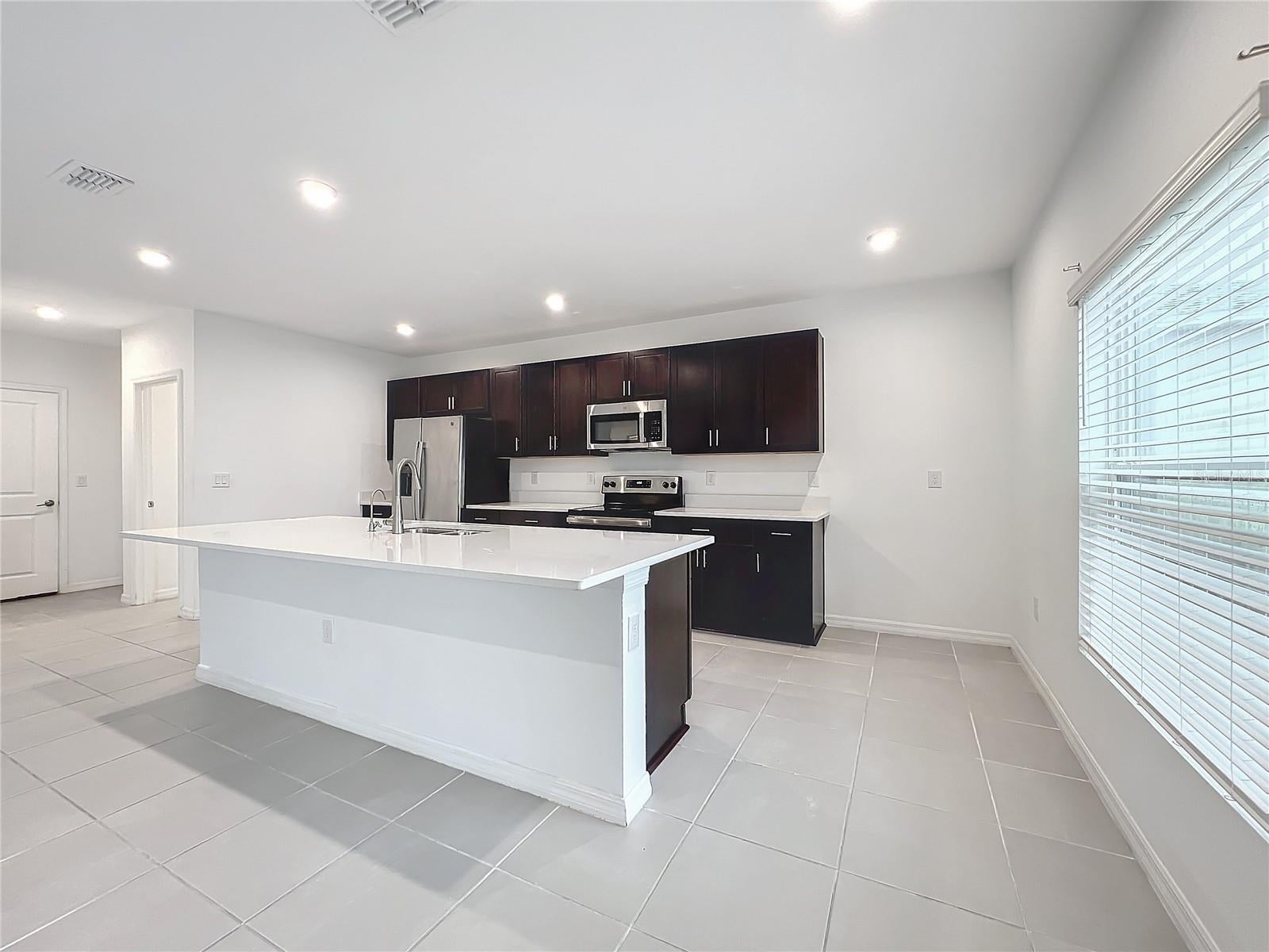 5627 COSTA BLANCA WAY