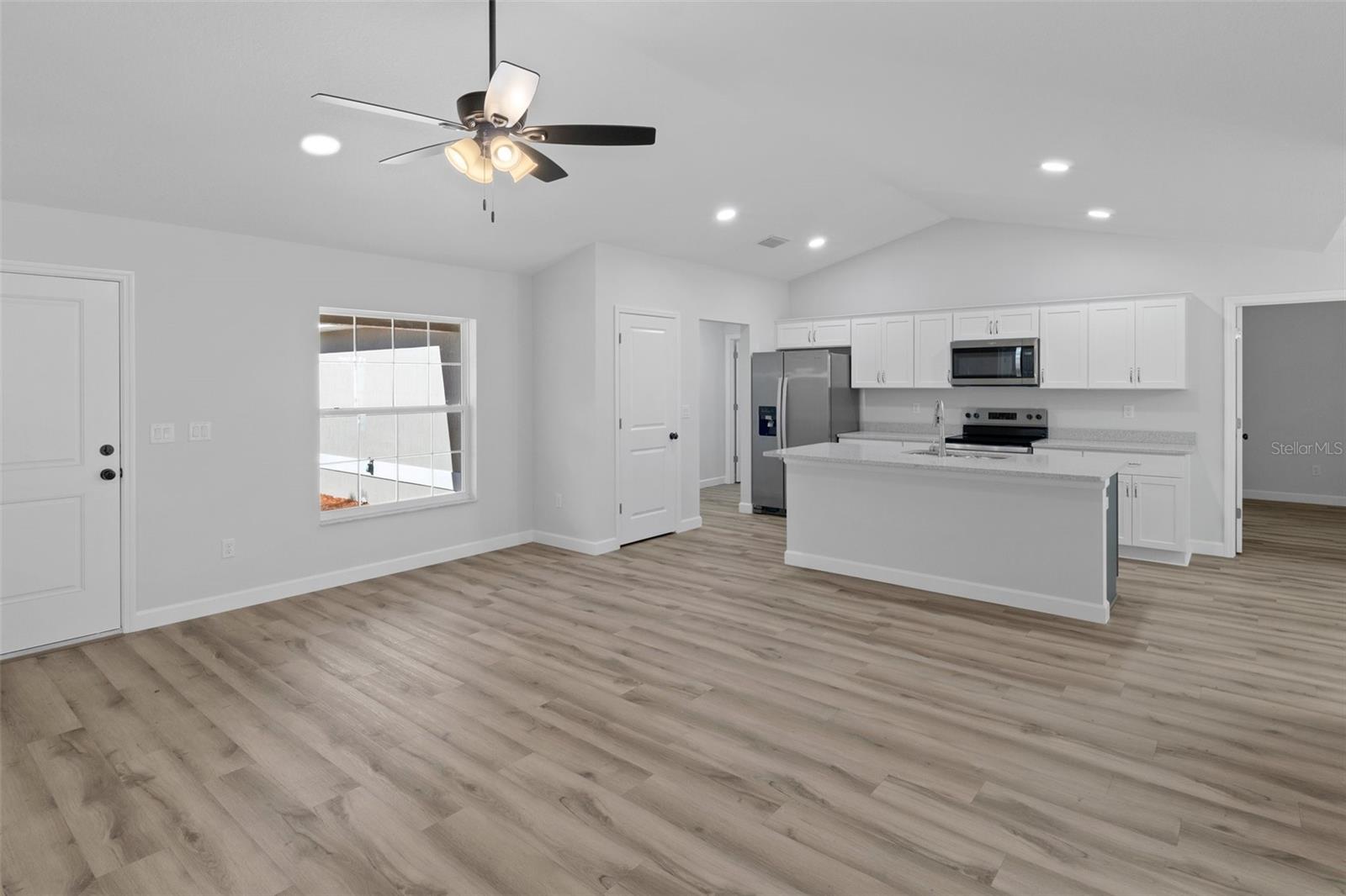 CITRUS SPGS UNIT 09 - Residential