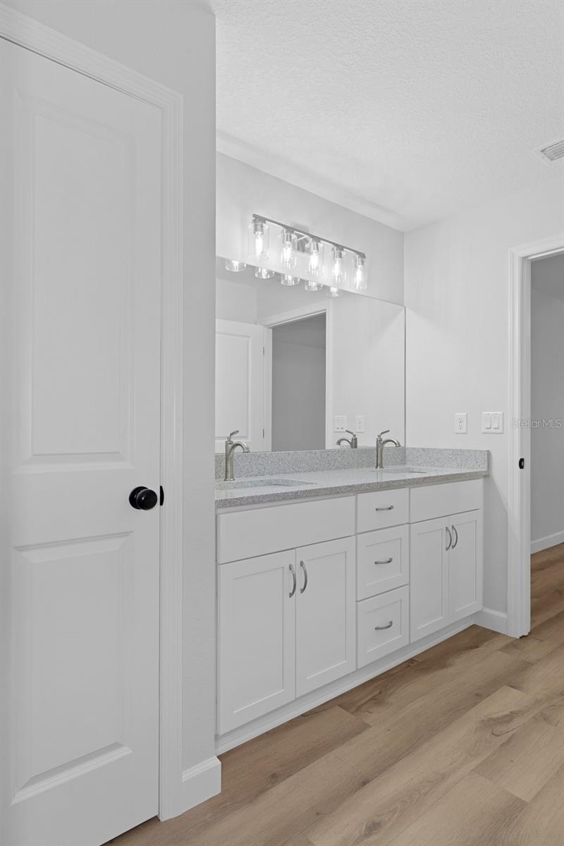 CITRUS SPGS UNIT 09 - Residential