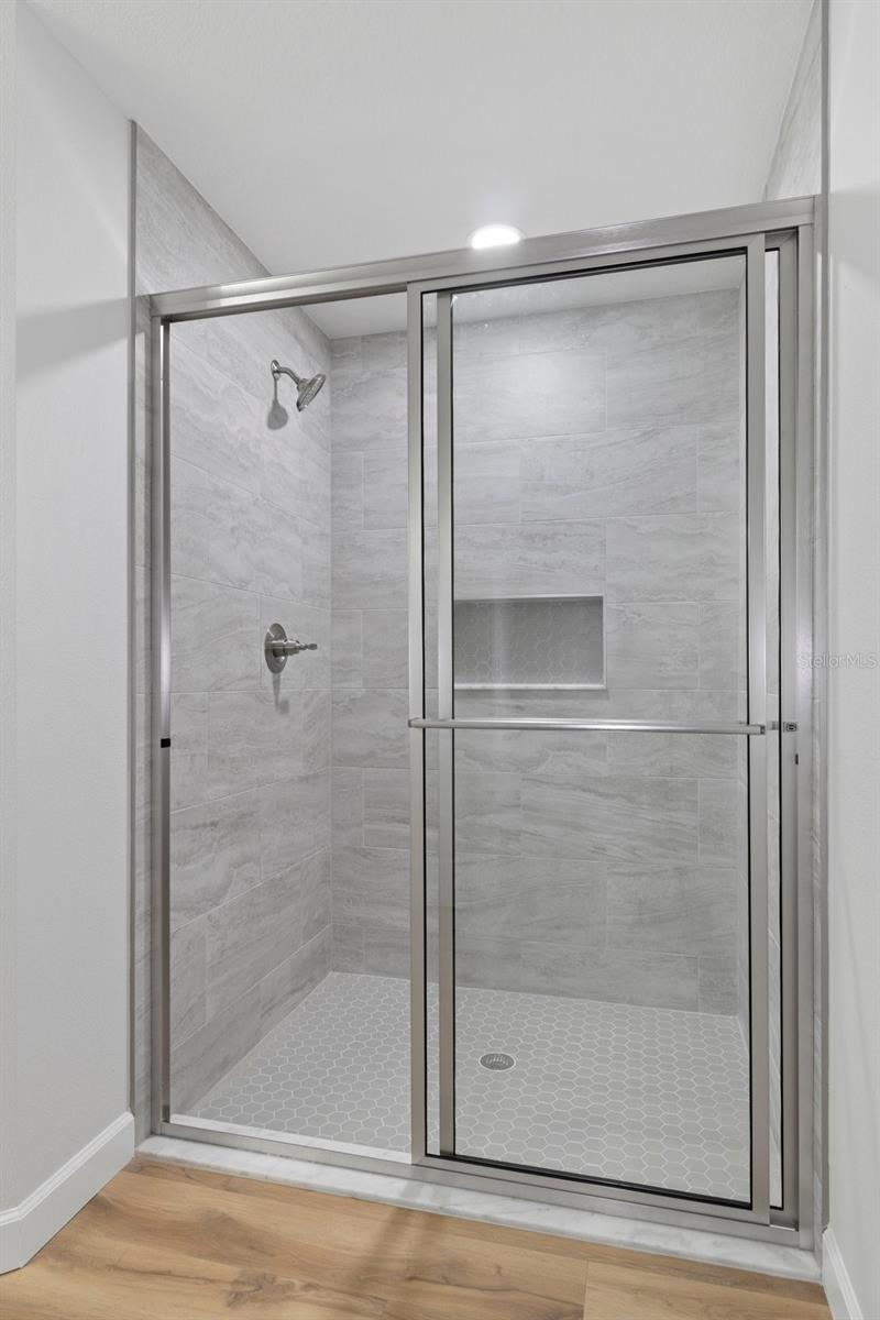 CITRUS SPGS UNIT 09 - Residential