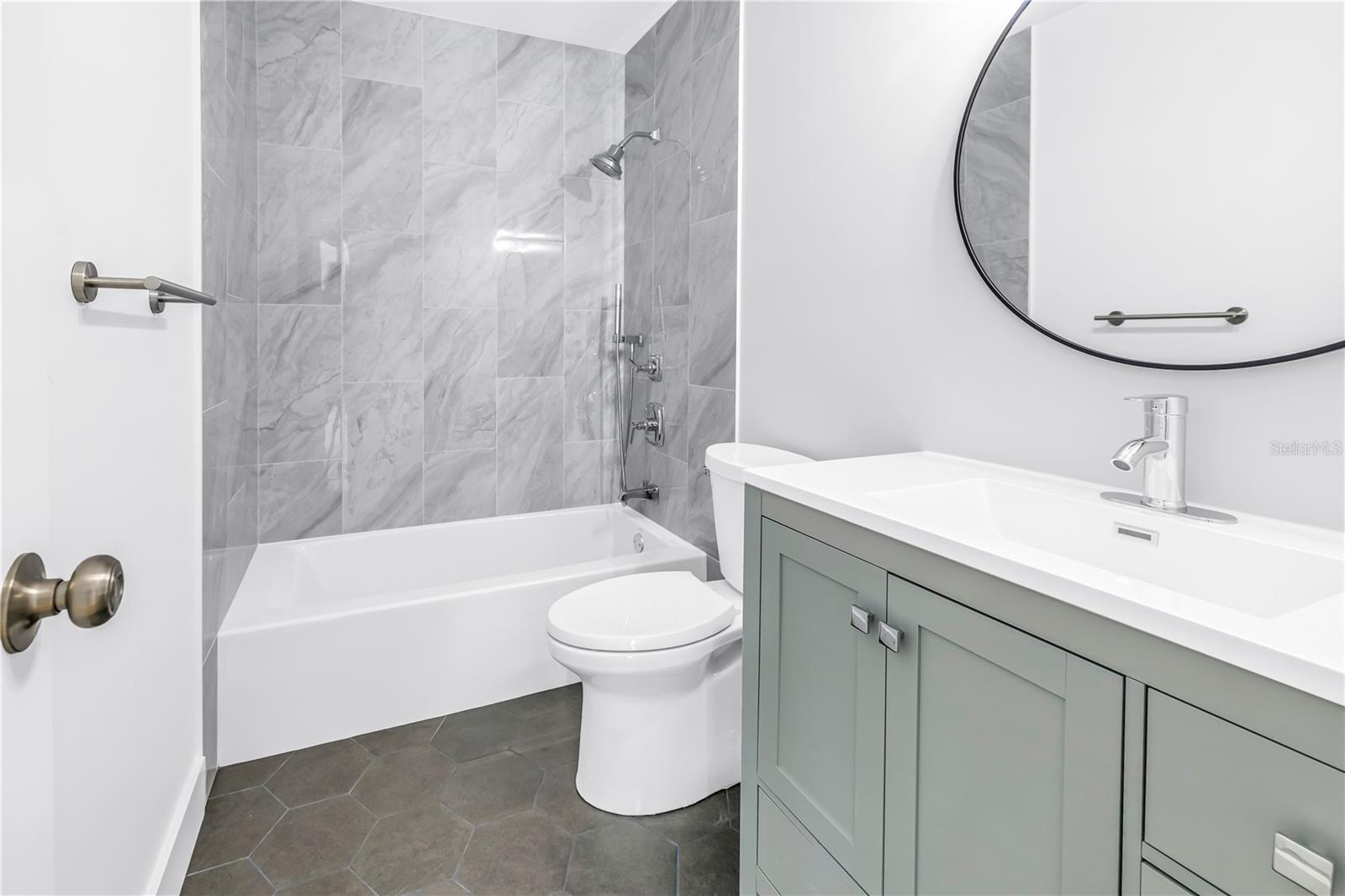 GULFPORT ESTATES - Residential