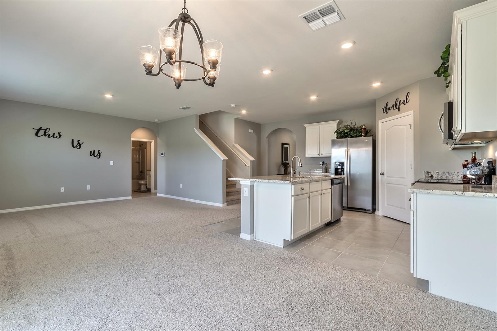 Woodbridge Lks/Edgewater - Residential