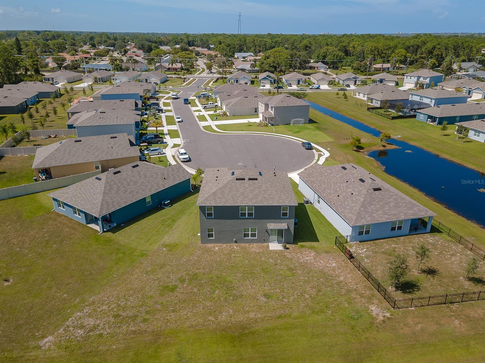 Woodbridge Lks/Edgewater - Residential