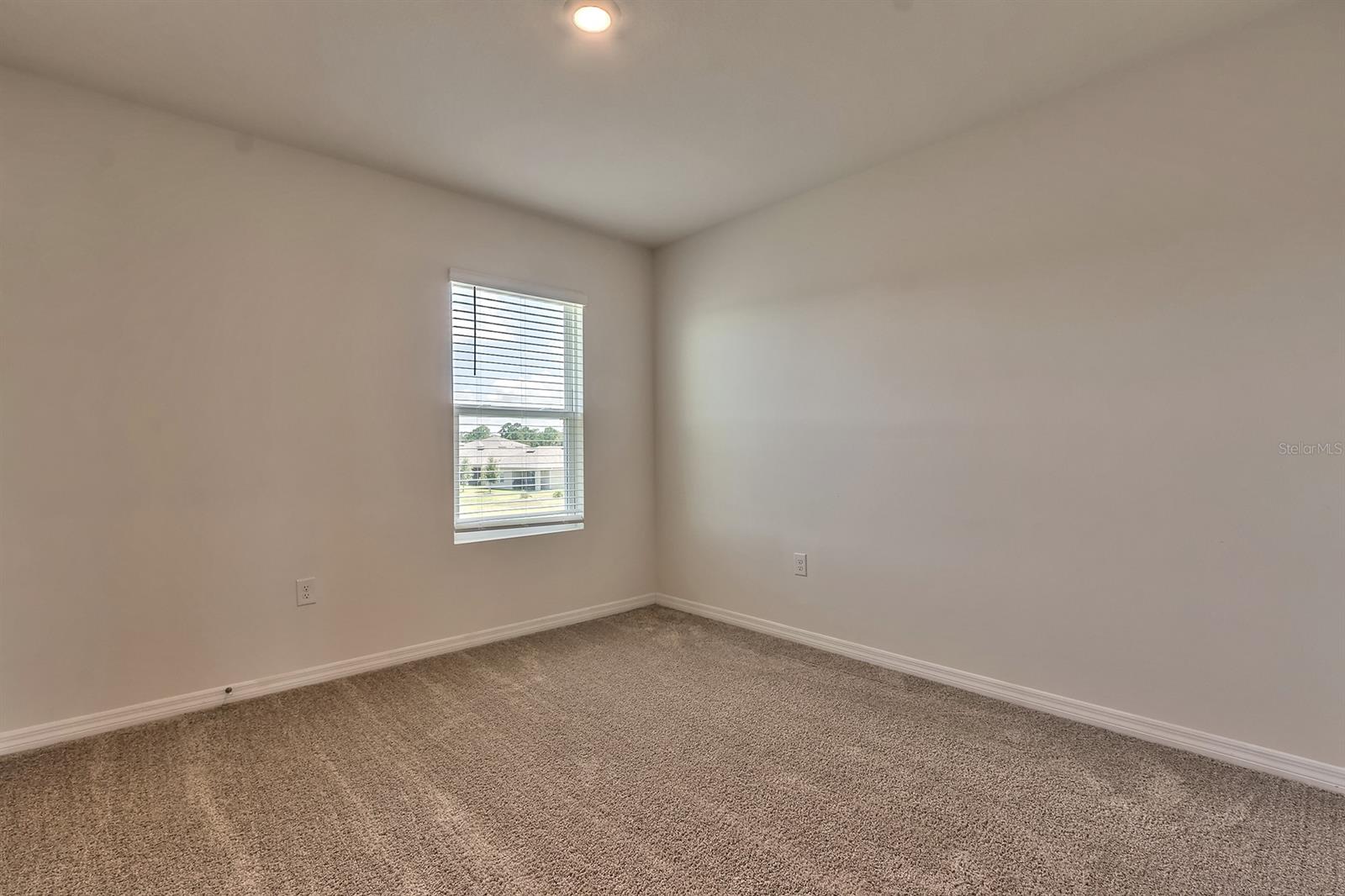 Woodbridge Lks/Edgewater - Residential