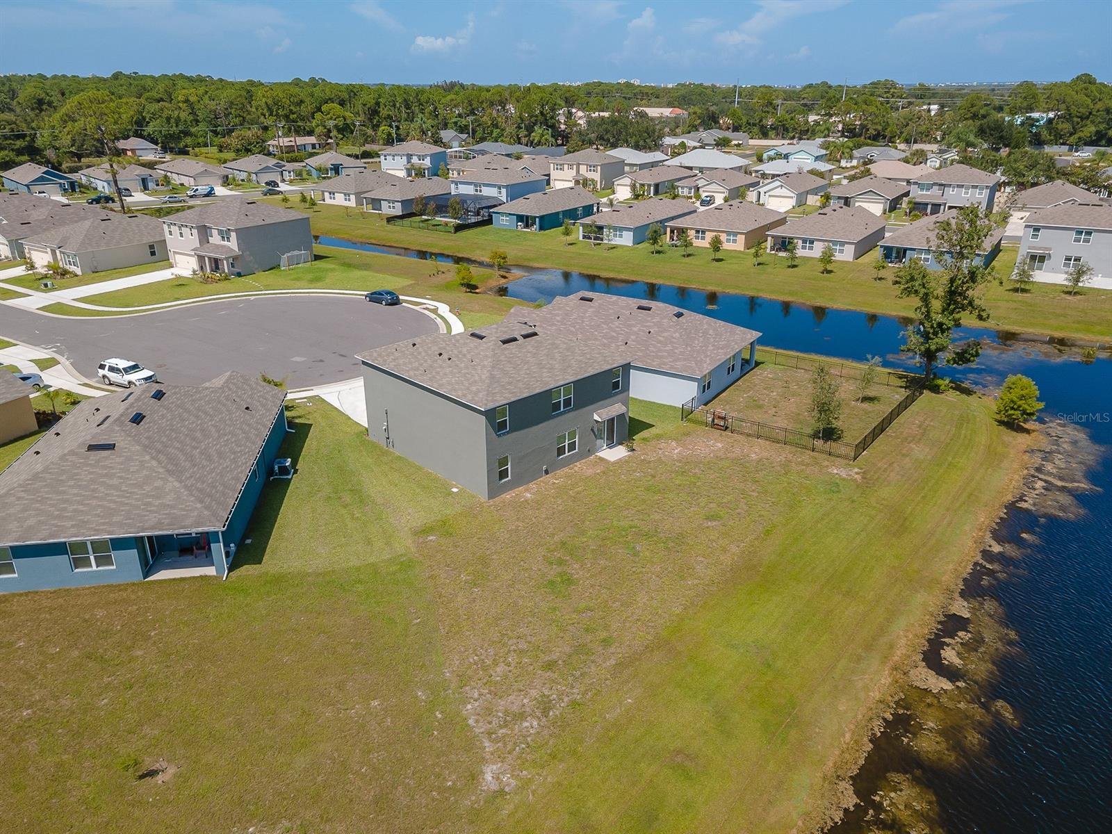 Woodbridge Lks/Edgewater - Residential