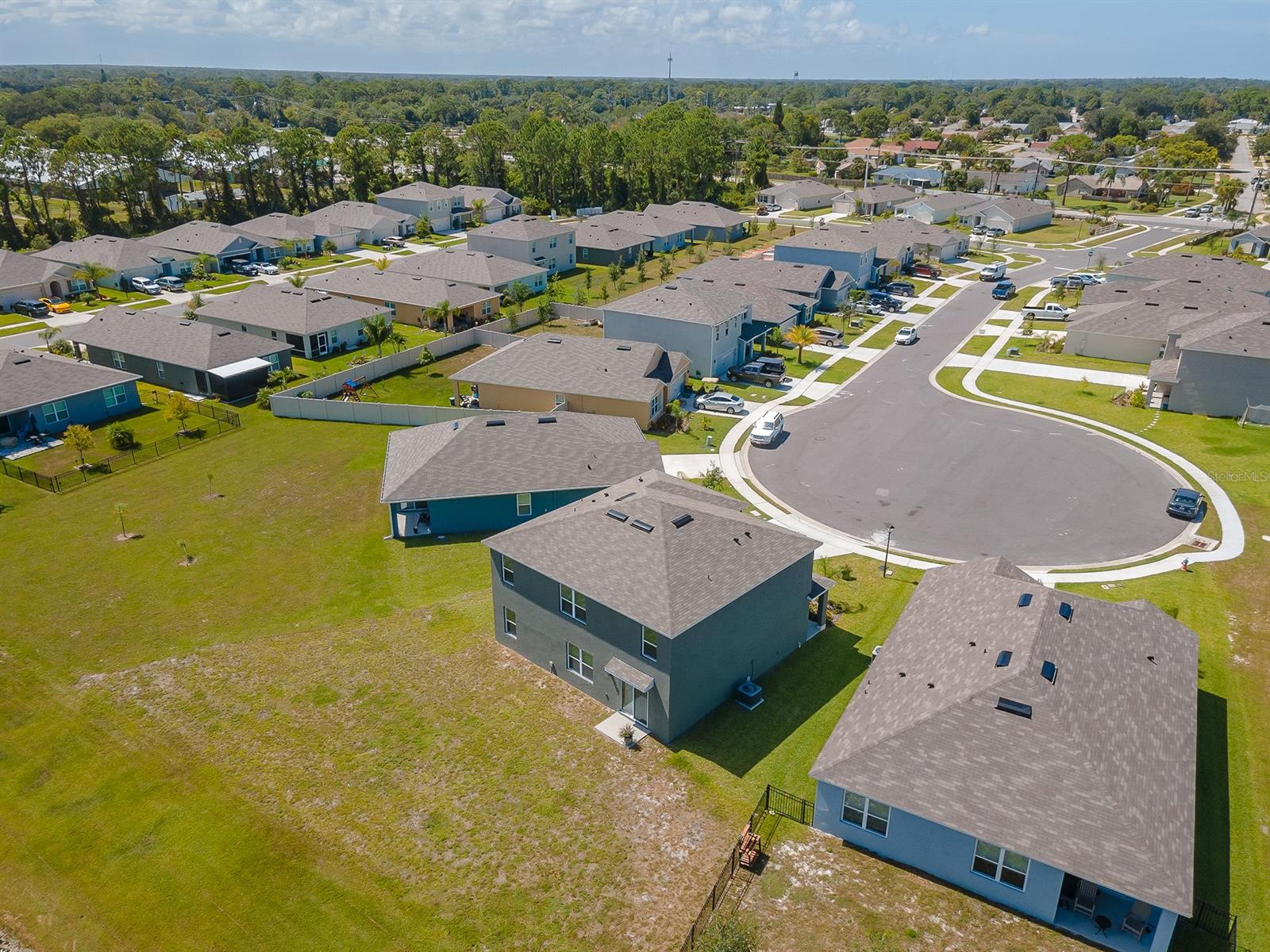 Woodbridge Lks/Edgewater - Residential