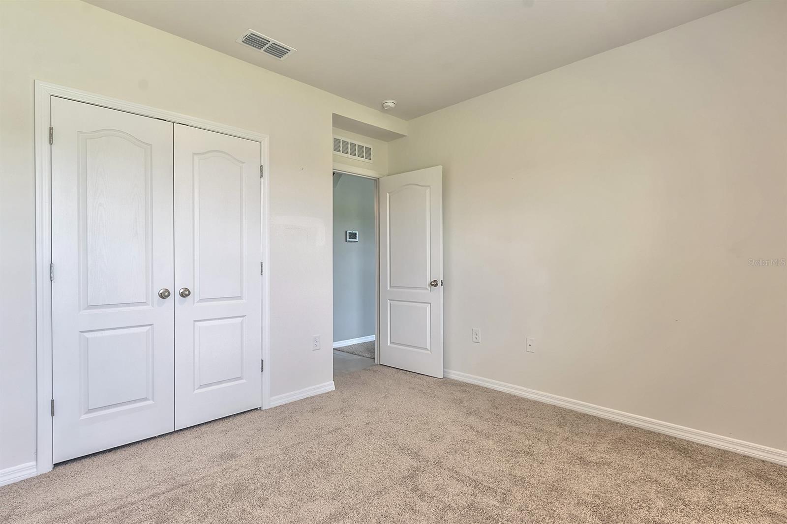 Woodbridge Lks/Edgewater - Residential