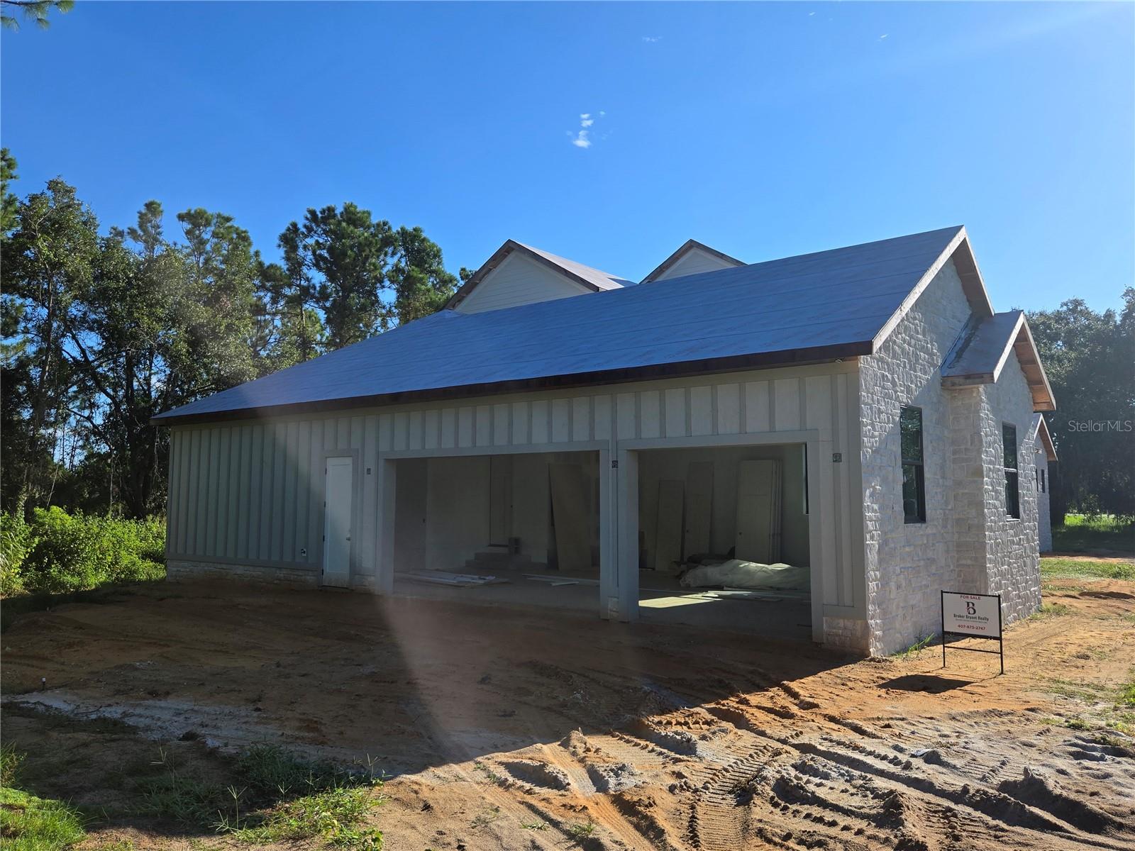 BLUE SPRING RESERVE - Residential