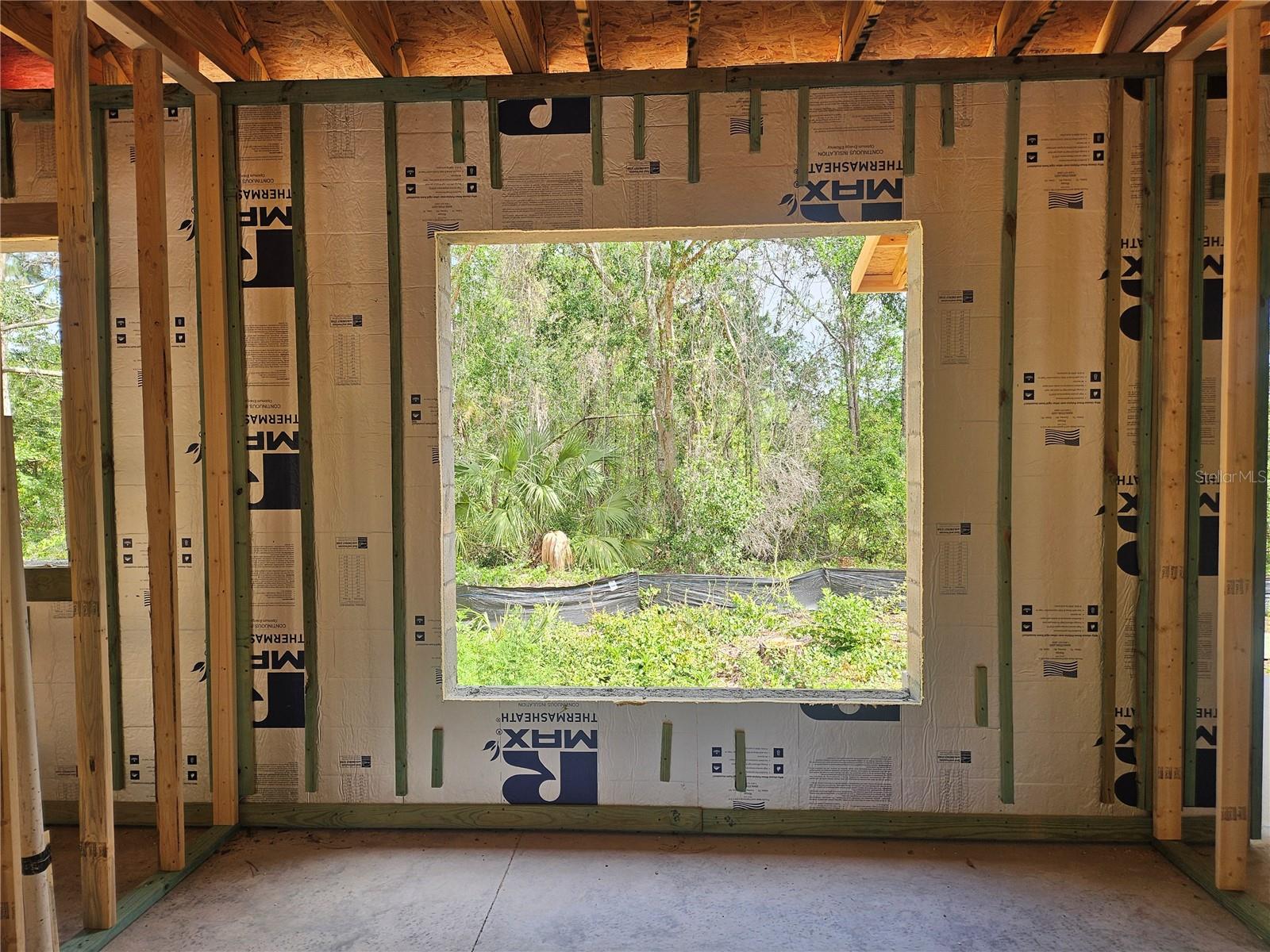 BLUE SPRING RESERVE - Residential