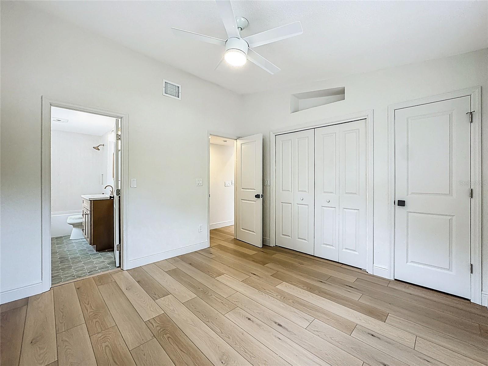 UNIVERSITY HEIGHTS - Residential