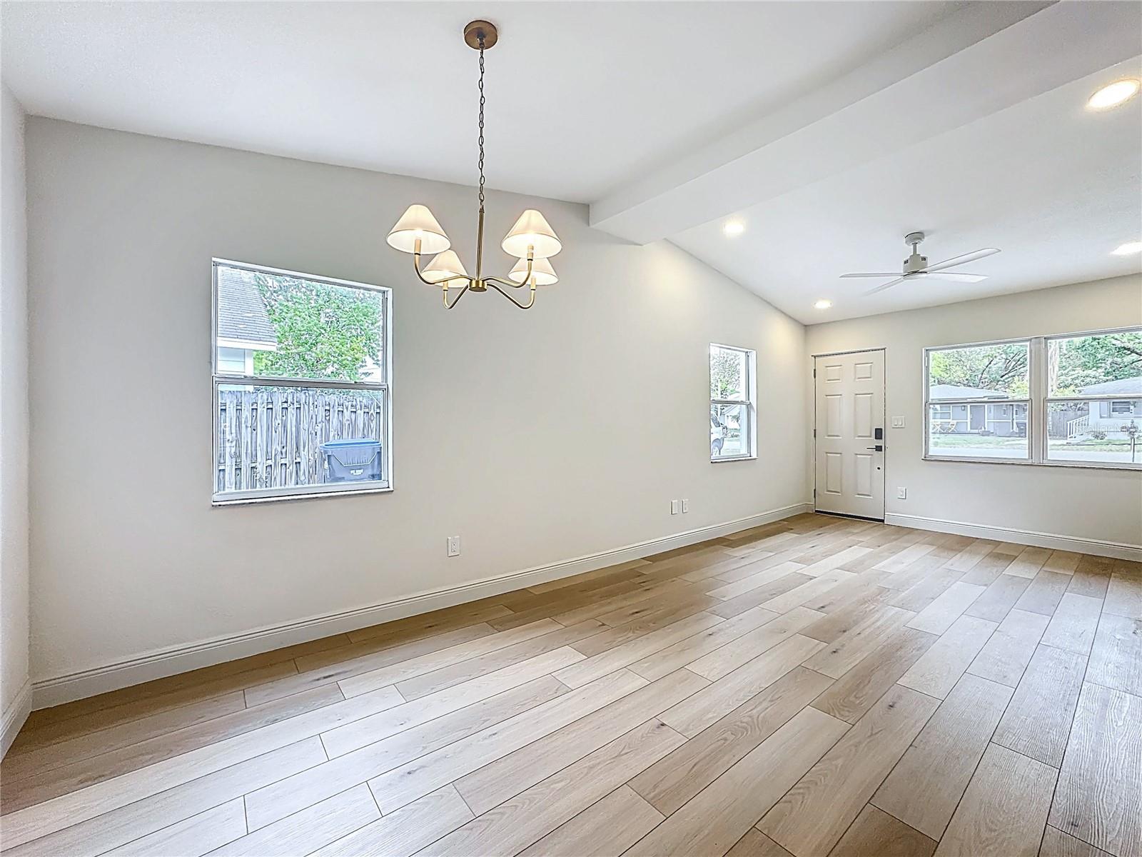 UNIVERSITY HEIGHTS - Residential