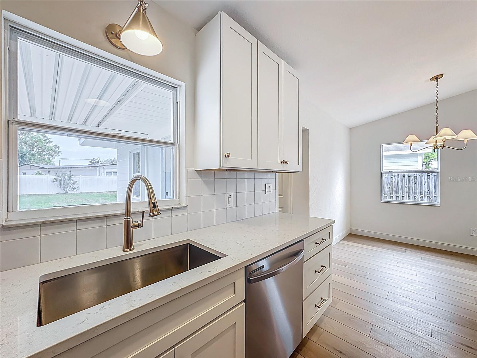 UNIVERSITY HEIGHTS - Residential