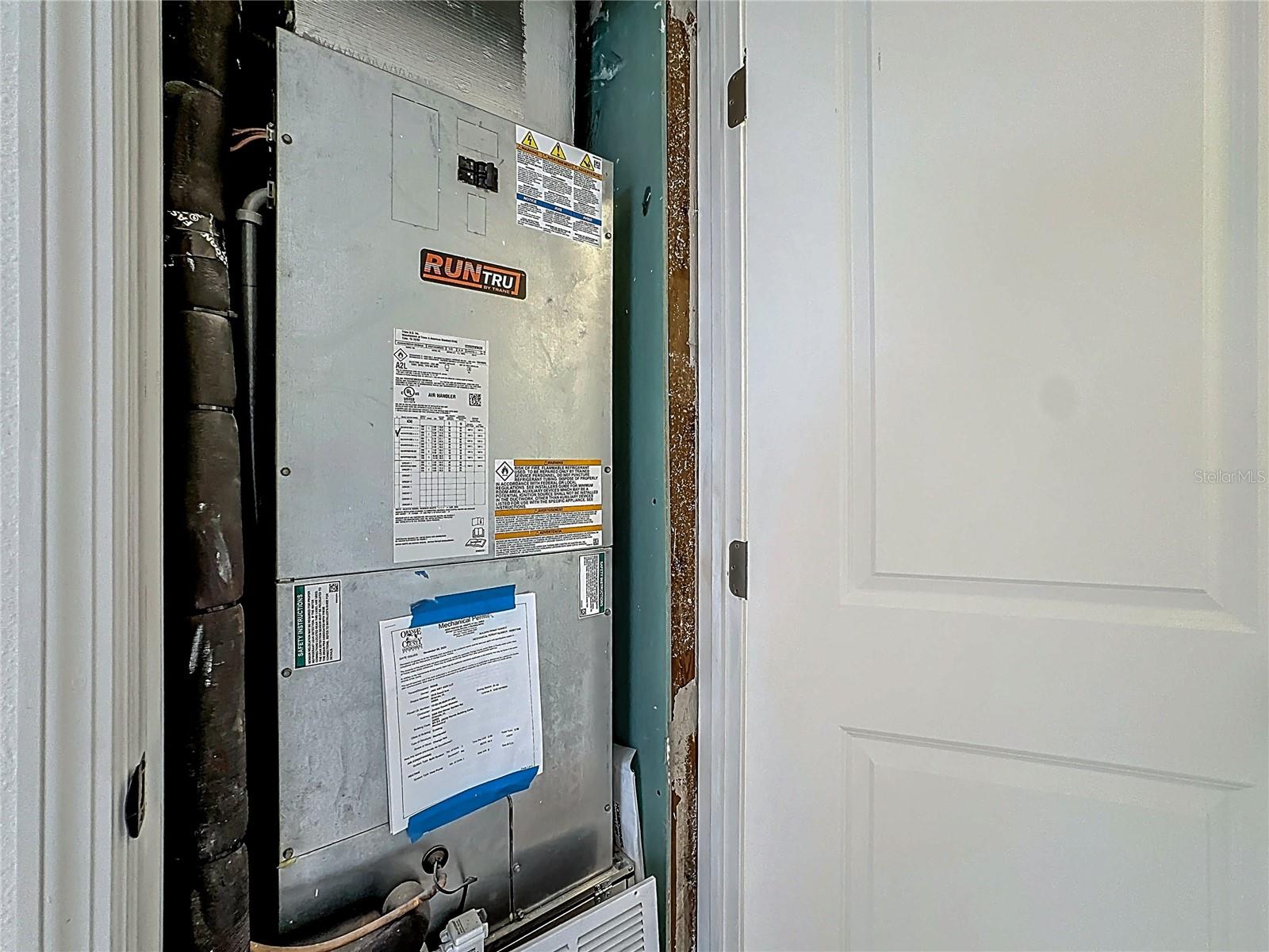 UNIVERSITY HEIGHTS - Residential