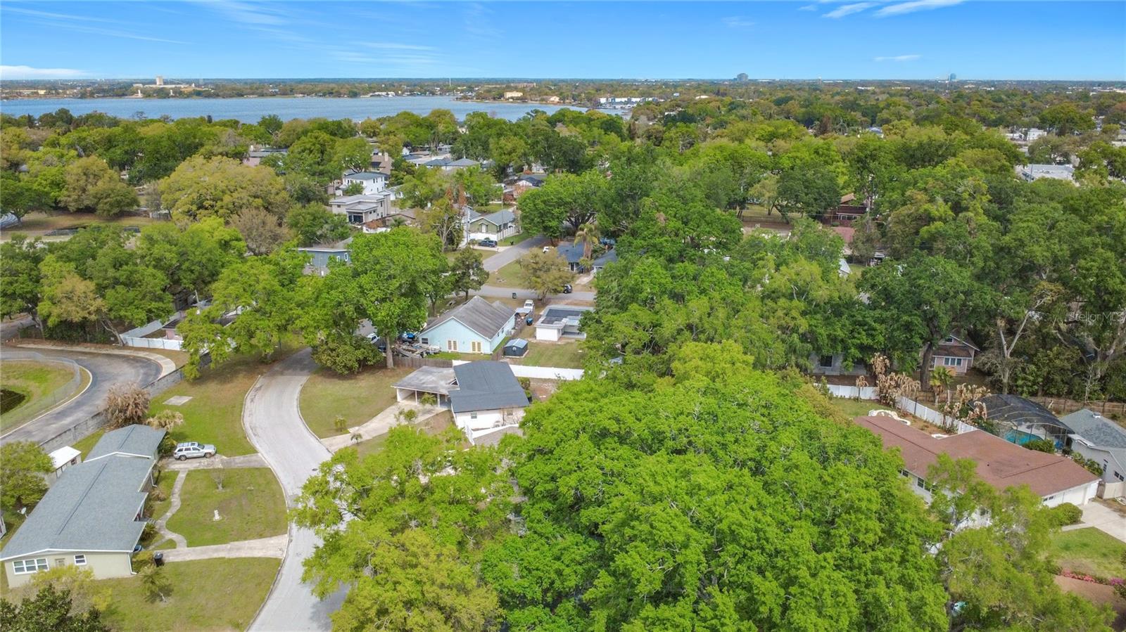 UNIVERSITY HEIGHTS - Residential