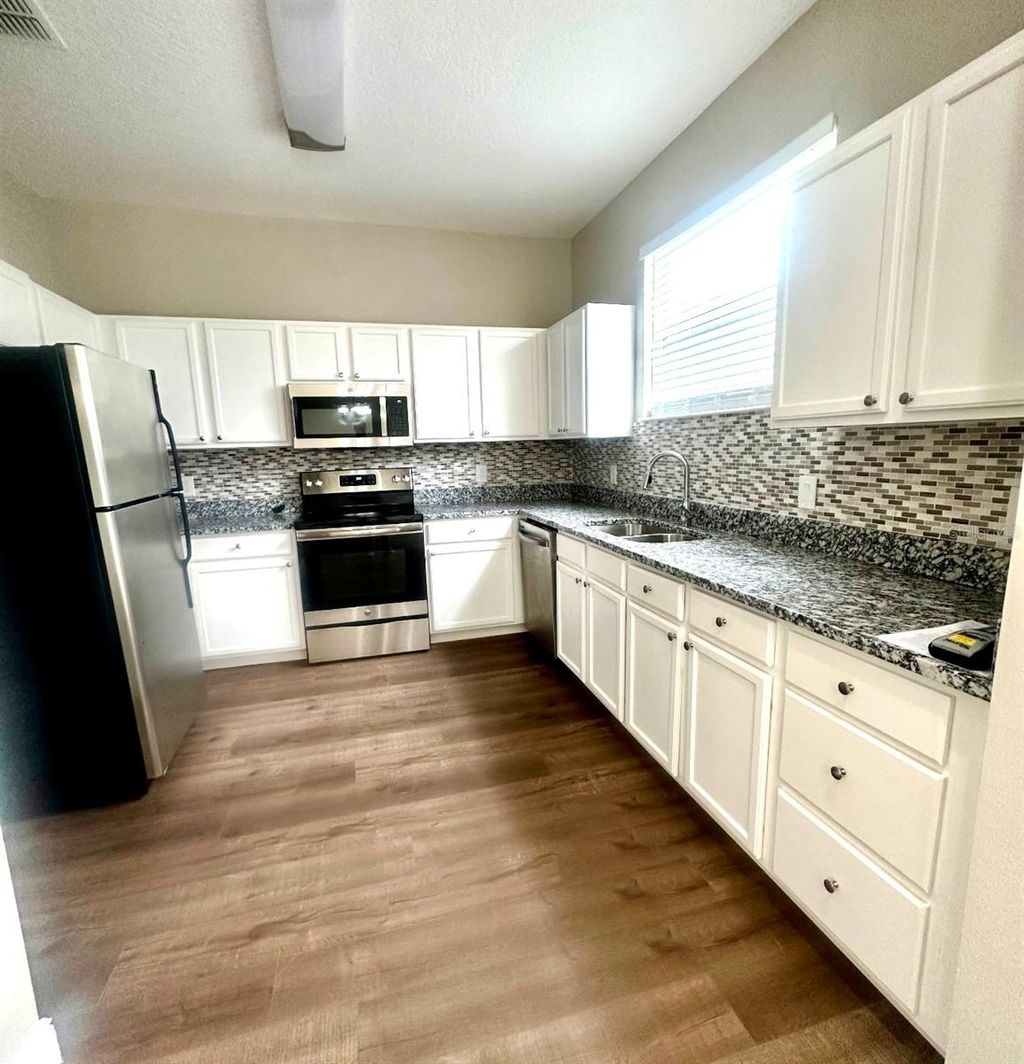 Photo of Kissimmee, FL 34746 (MLS # S5137457)