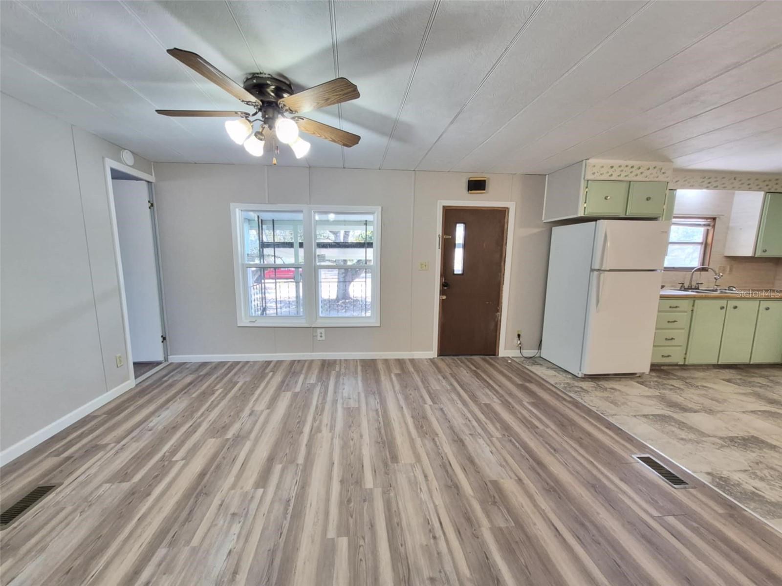 EAST MARION ESTATE - Residential