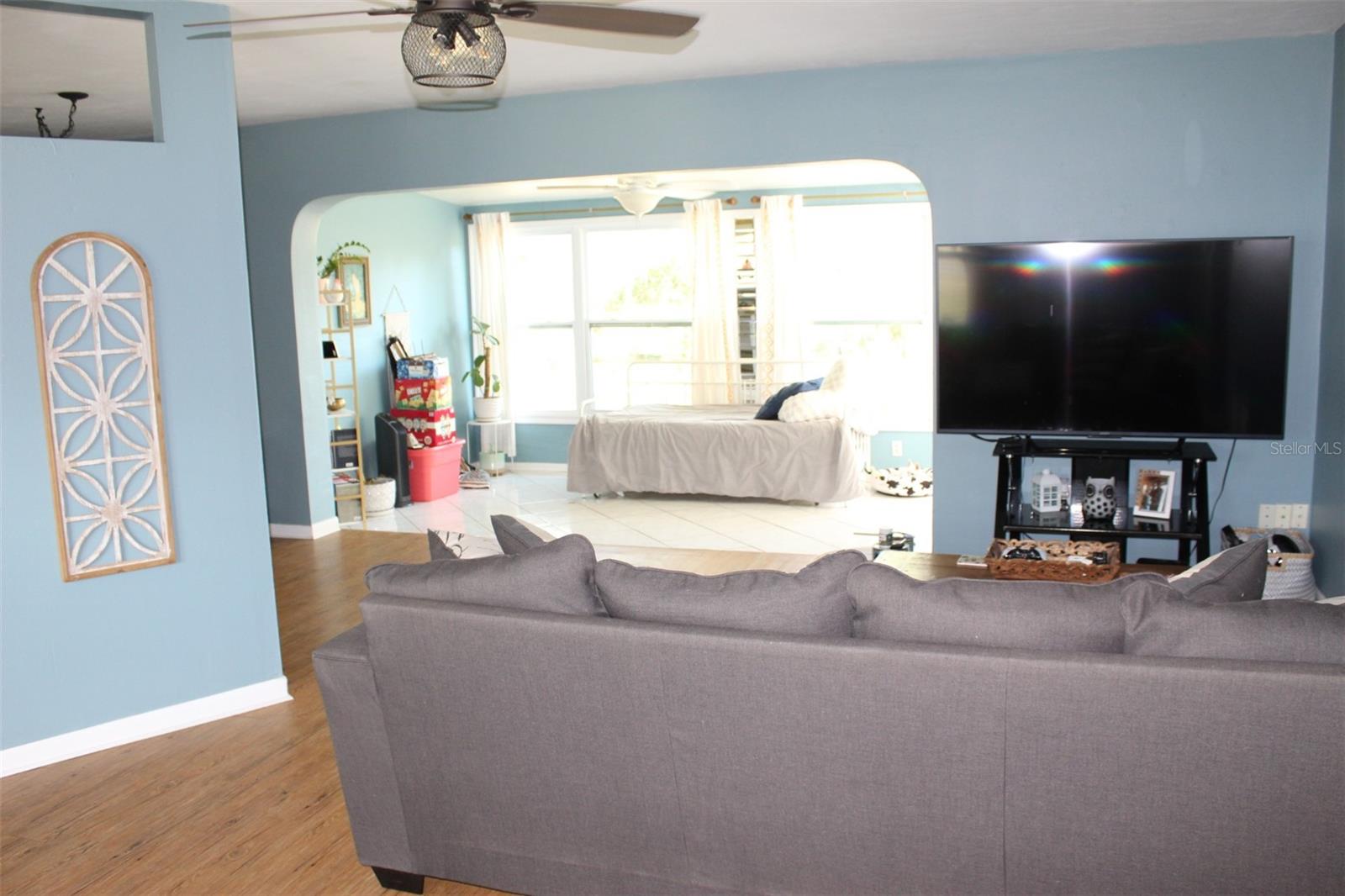 1364 GAINESVILLE DRIVE