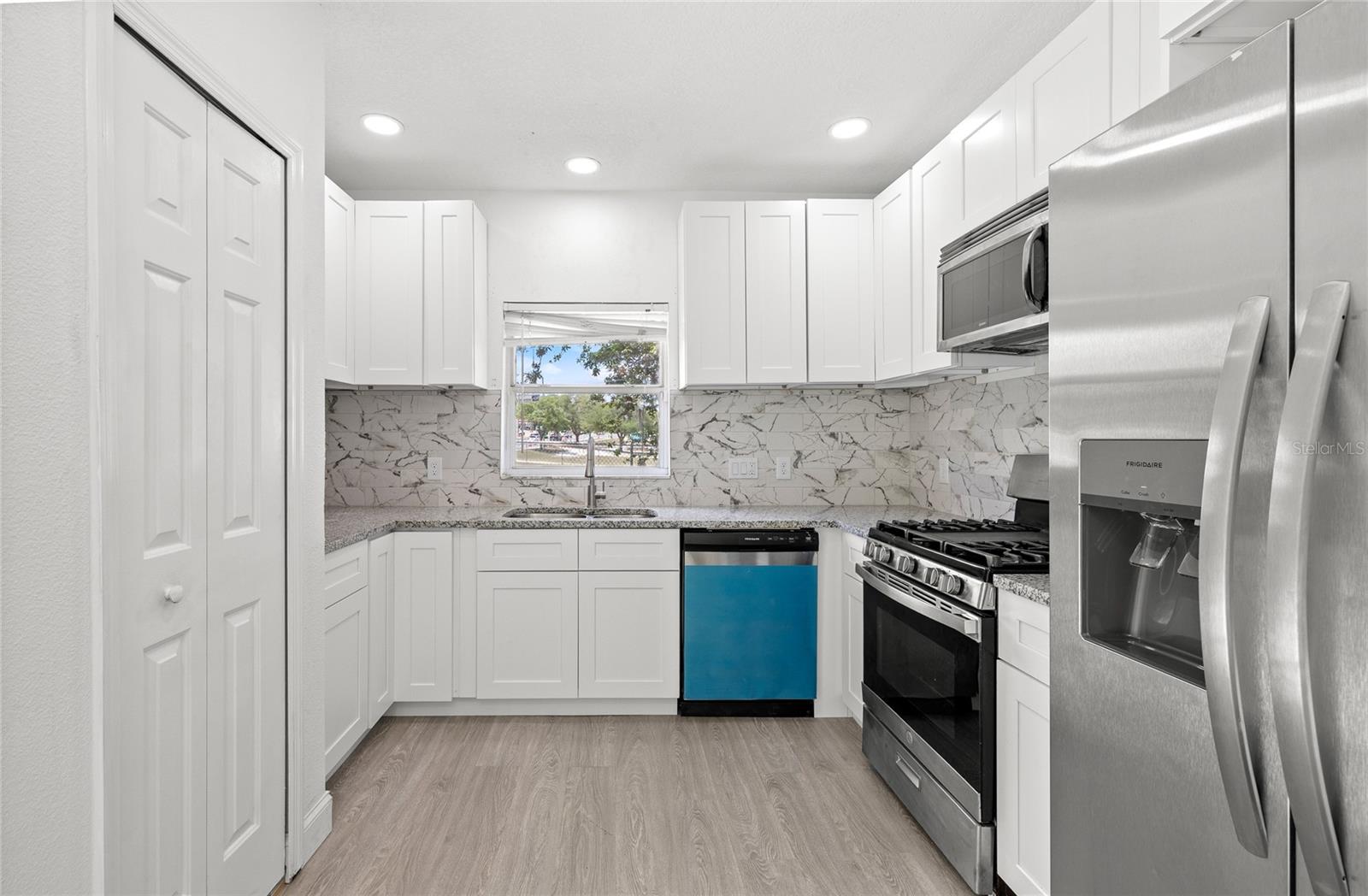 CLARCONA COVE - Residential