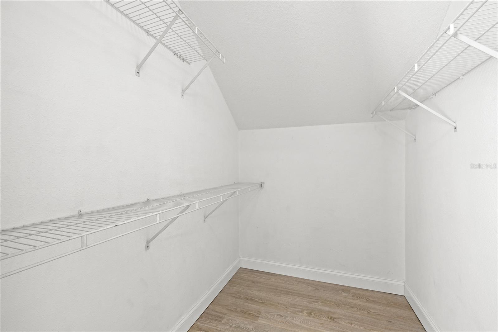 CLARCONA COVE - Residential