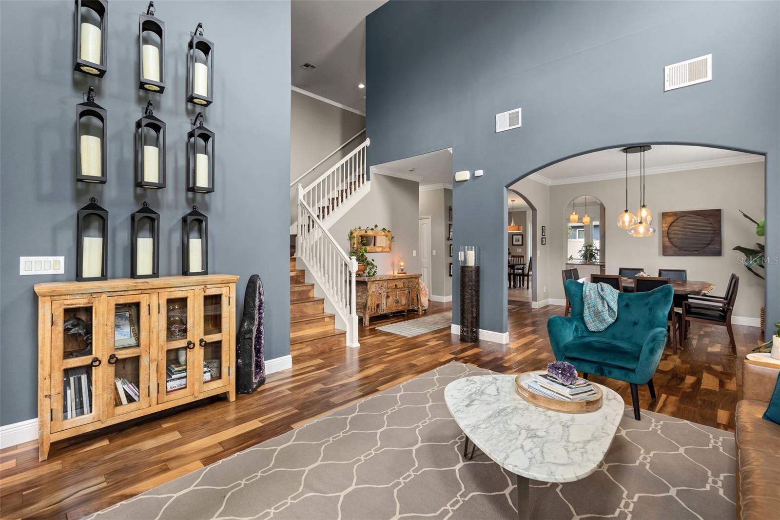 405 LONE HERON WAY