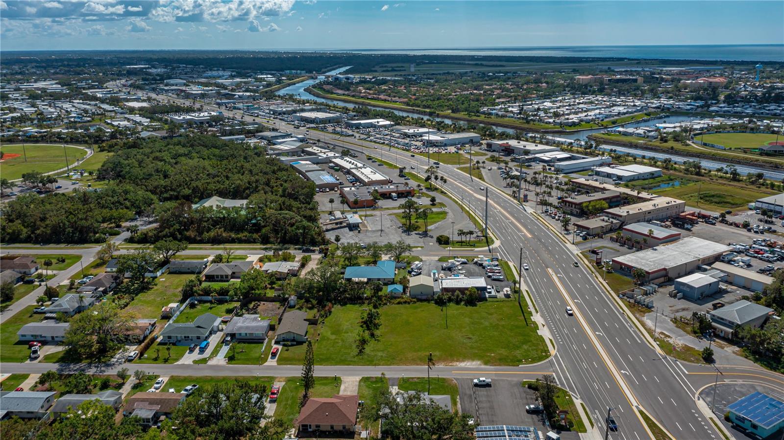 VENICE EDGEWOOD SEC OF - Land