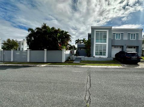 VIA PINTADA HACIENDA SAN JOSE, URB. LA ESTANCIA 140 CAGUAS  00727