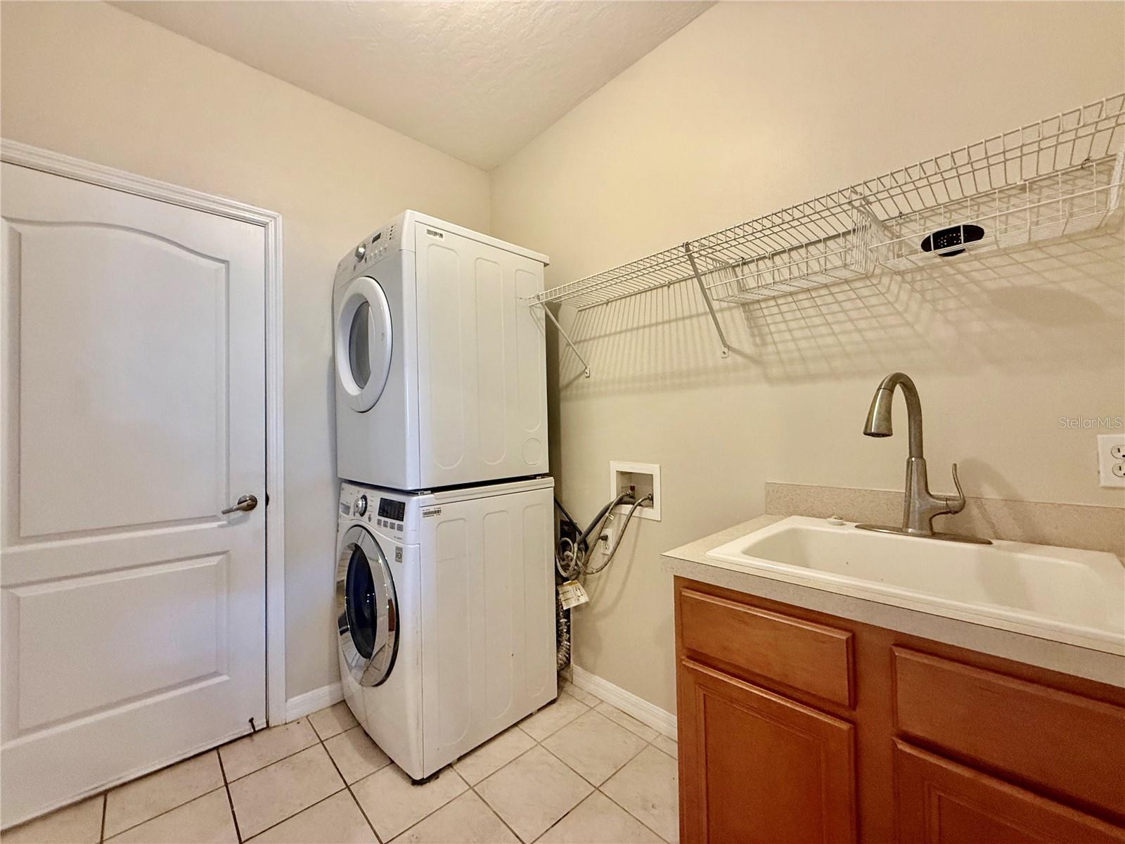 SANCTUARY II - Residential